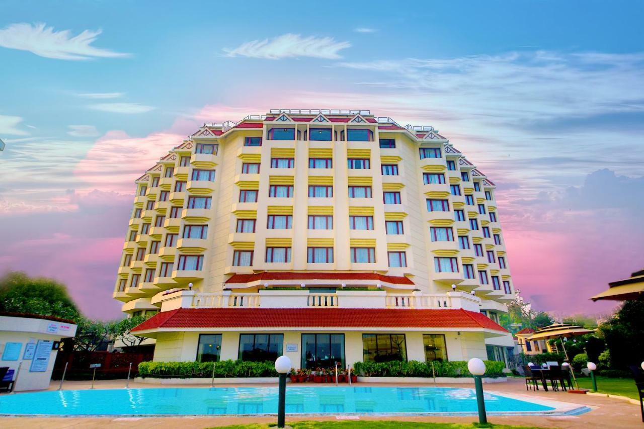 Welcomhotel By Itc Hotels, Devee Grand Bay, 维沙卡帕特南 外观 照片